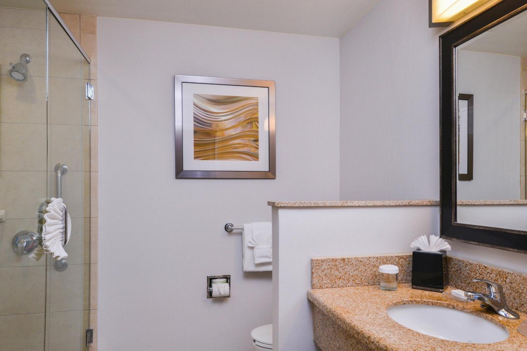 Courtyard By Marriott San Luis Obispo Hotel Exterior photo