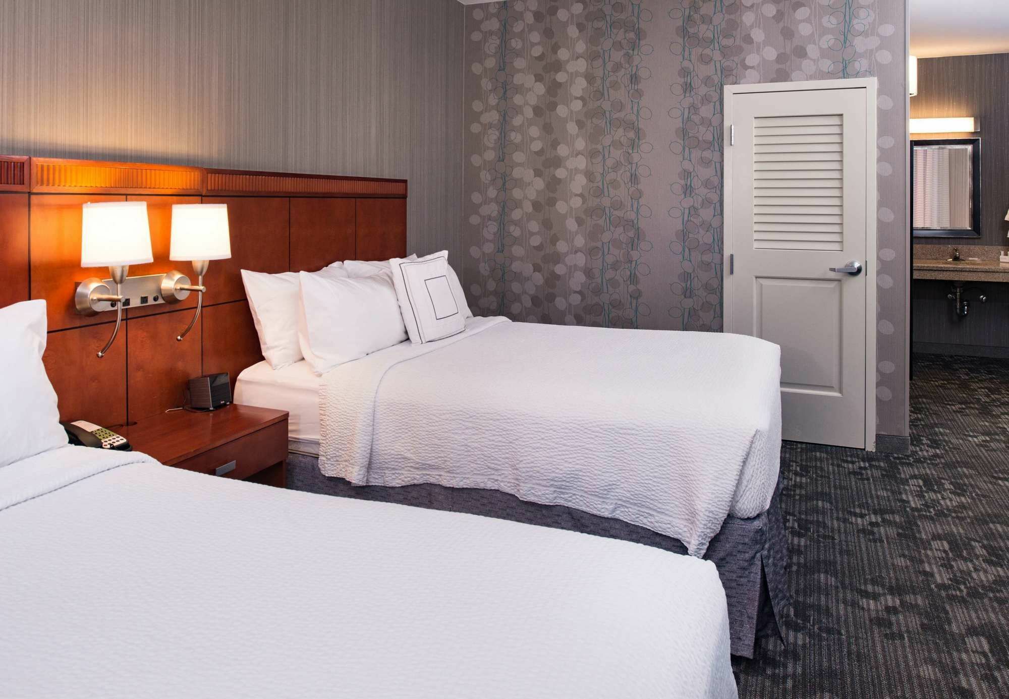 Courtyard By Marriott San Luis Obispo Hotel Exterior photo